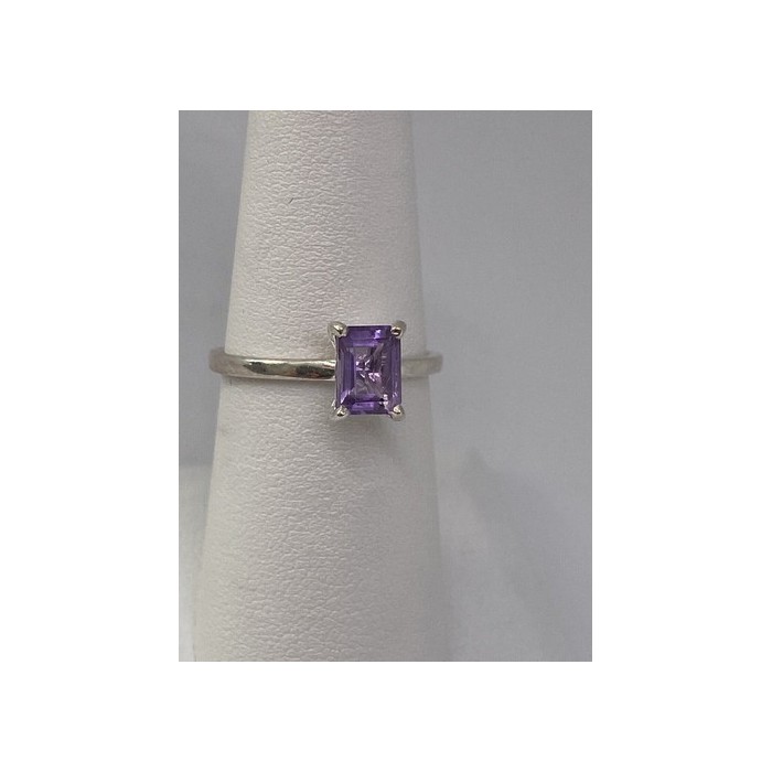 925 Sterling Silver Ring With Amethyst Size 6.75