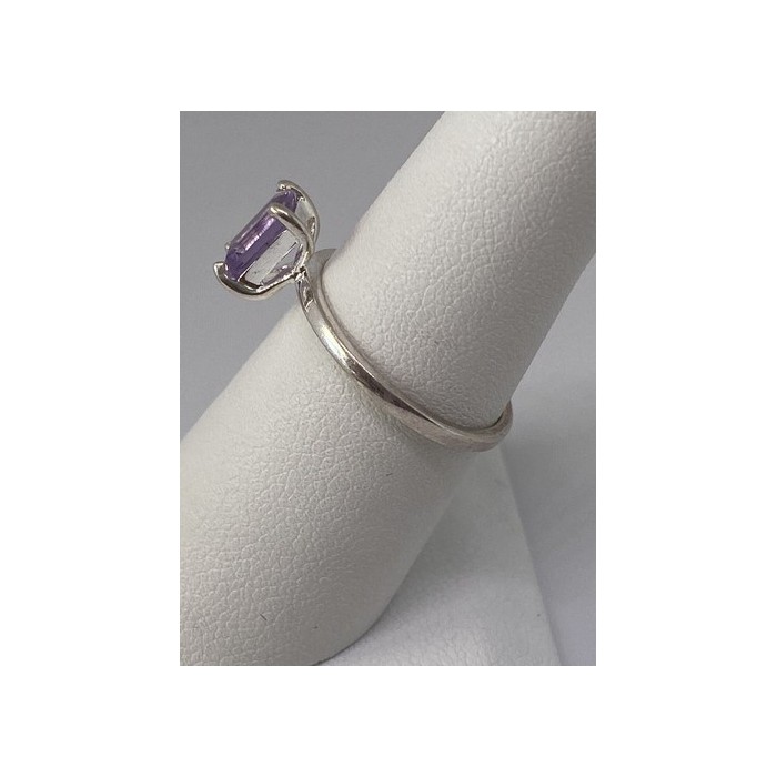 925 Sterling Silver Ring With Amethyst Size 6.75