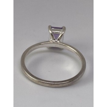 925 Sterling Silver Ring With Amethyst Size 6.75