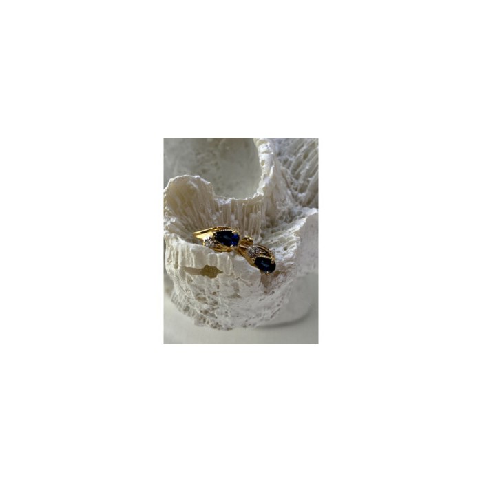 14K YELLOW GOLD SAPPHIRE & DIAMONDS EARRINGS