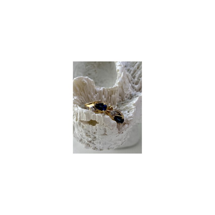 14K YELLOW GOLD SAPPHIRE & DIAMONDS EARRINGS