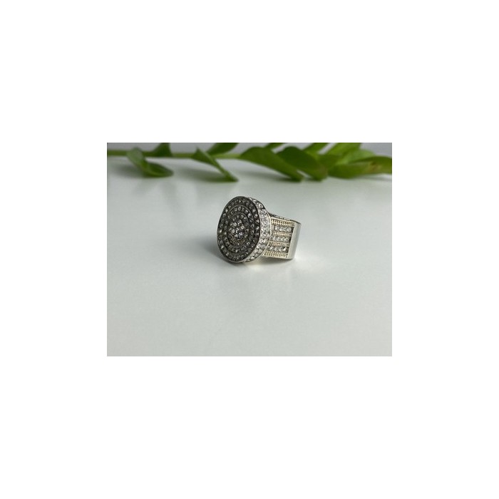 925 STERLING SILVER CZ RING SIZE 6.5