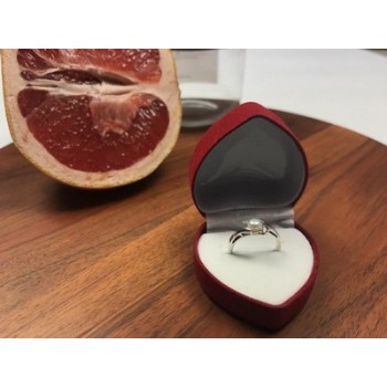 925 Sterling Silver Pearl & CZ Ring Size 5.5