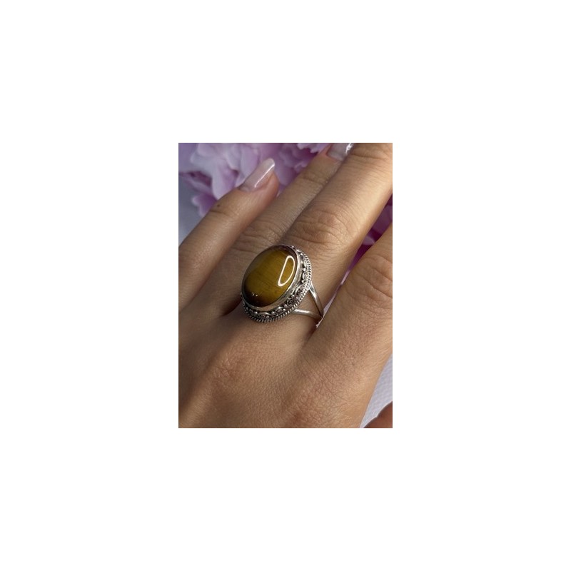 Vintage 925 Sterling Silver Tiger Eye Ring Size 9