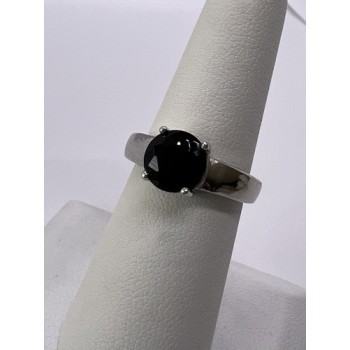 925 Sterling Silver Garnet Ring Size 6