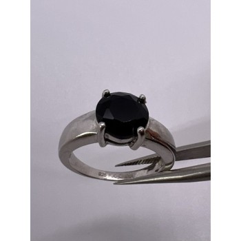 925 Sterling Silver Garnet Ring Size 6