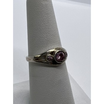 925 Sterling Silver Pink CZ Ring Size 6