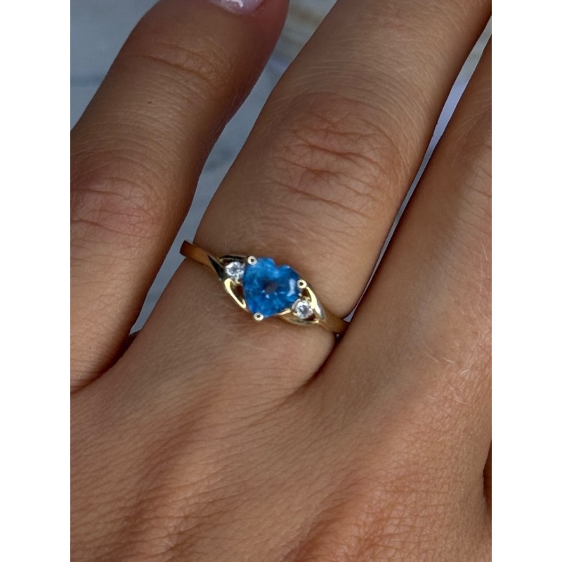 10K Yellow Gold Blue Topaz Heart & Diamonds Ring Size 7