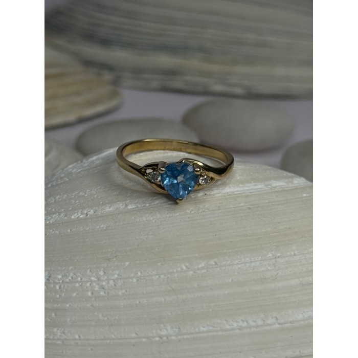 10K Yellow Gold Blue Topaz Heart & Diamonds Ring Size 7