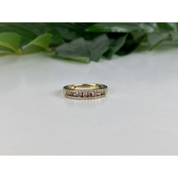 10K YELLOW GOLD WHITE SAPPHIRE & DIAMONDS RING SIZE 8