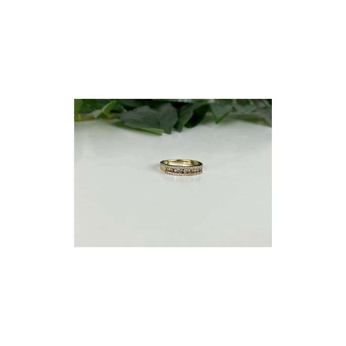 10K YELLOW GOLD WHITE SAPPHIRE & DIAMONDS RING SIZE 8