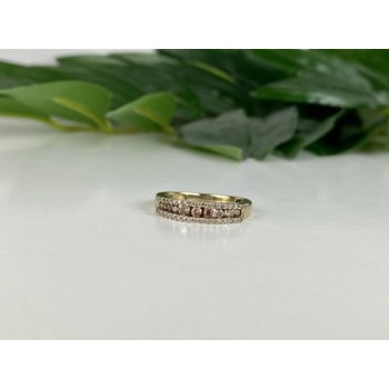 10K YELLOW GOLD WHITE SAPPHIRE & DIAMONDS RING SIZE 8