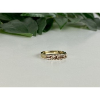 10K YELLOW GOLD WHITE SAPPHIRE & DIAMONDS RING SIZE 8