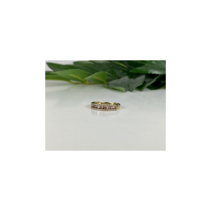 10K YELLOW GOLD WHITE SAPPHIRE & DIAMONDS RING SIZE 8