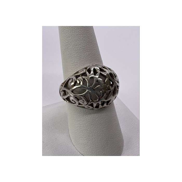 925 Sterling Silver Porous Flower Design Ring Size 8