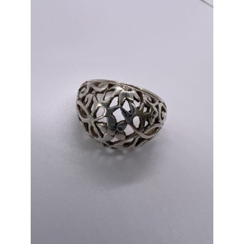 925 Sterling Silver Porous Flower Design Ring Size 8