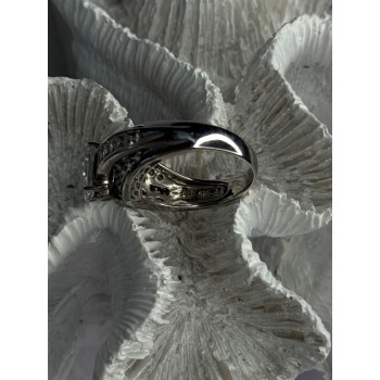 Shiny 925 Sterling Silver CZ Ring Size 9