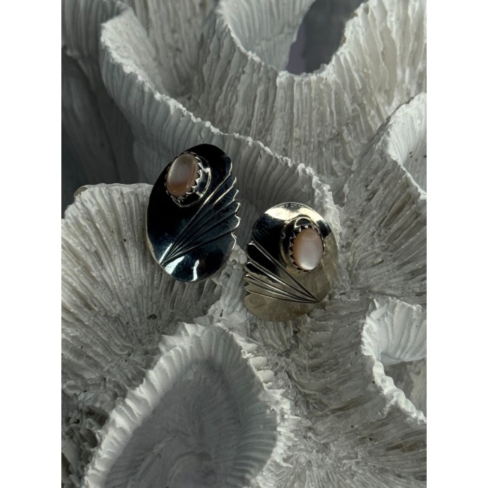 Vintage 925 Sterling Silver Pink Abalone Earrings Length 0.80 Inch