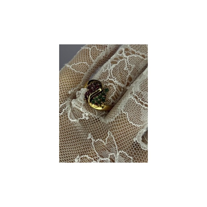 925 Sterling Silver Gold Plated Ruby & Emerald Ring Size 8