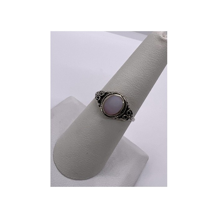 925 STERLING SILVER MOTHER OF PEARL RING SIZE 7