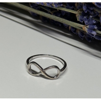 925 Sterling Silver Infinity Ring Size 8.5