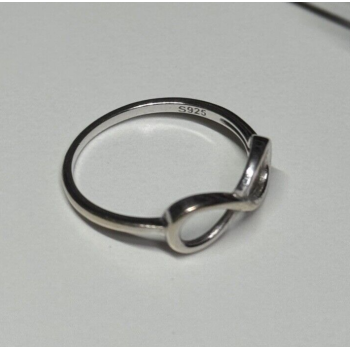 925 Sterling Silver Infinity Ring Size 8.5