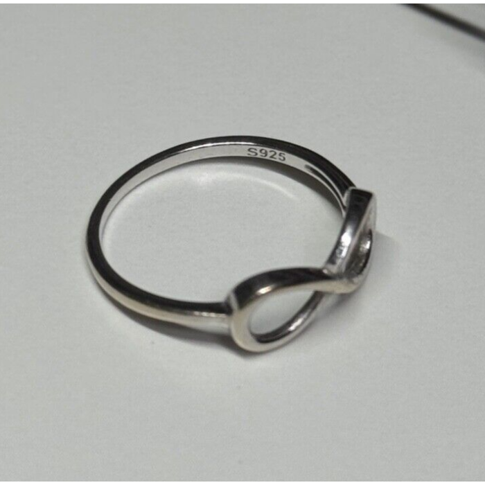 925 Sterling Silver Infinity Ring Size 8.5