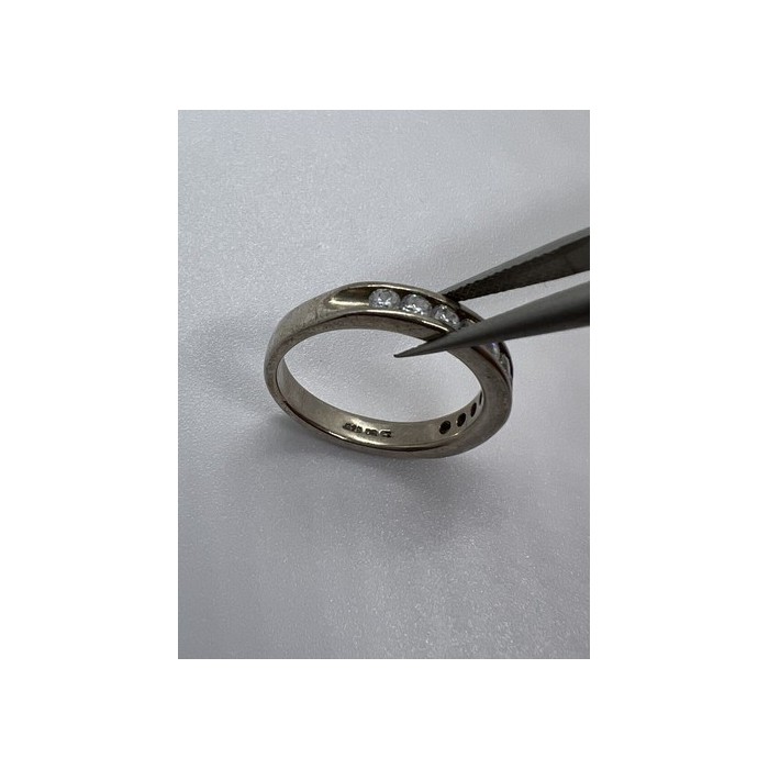 925 Sterling Silver CZ Ring Size 7