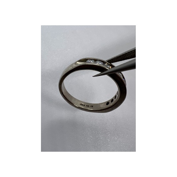 925 Sterling Silver CZ Ring Size 7