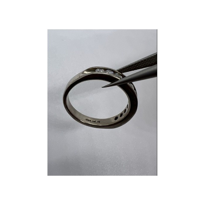 925 Sterling Silver CZ Ring Size 7