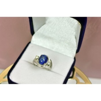 925 STERLING SILVER STAR SAPPHIRE RING SIZE 5.5
