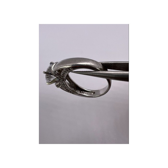 925 Sterling Silver CZ Ring Size 5.5