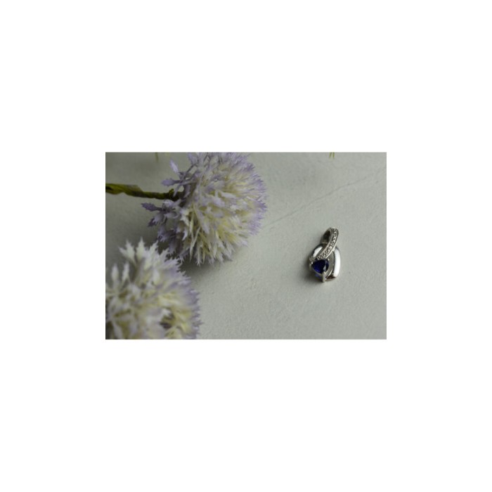 925 Sterling Silver London Blue Topaz Pendant