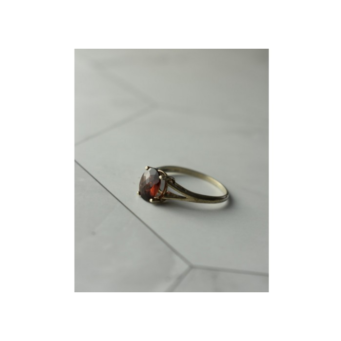 925 Sterling Silver Garnet Ring Size 7