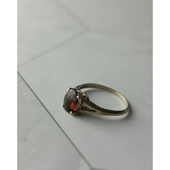 925 Sterling Silver Garnet Ring Size 7