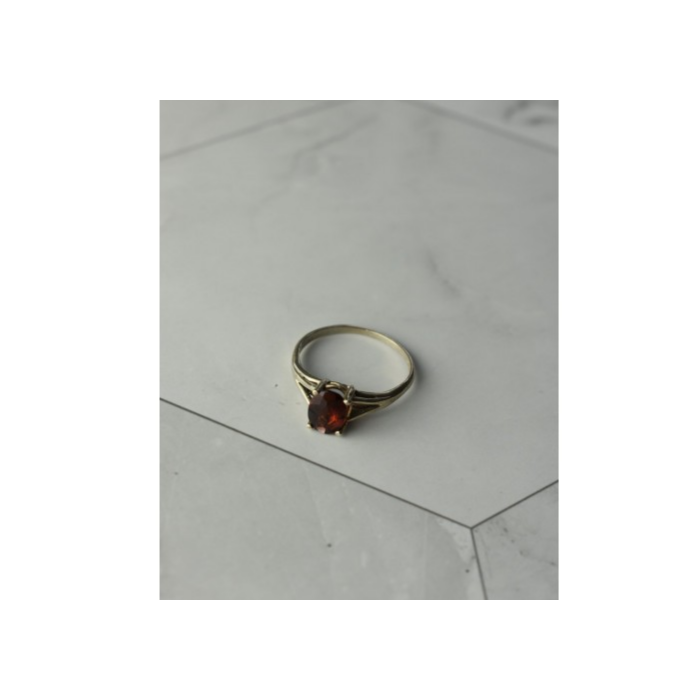 925 Sterling Silver Garnet Ring Size 7