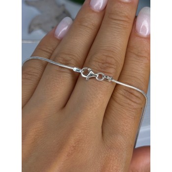 Elegant Vintage 925 Sterling Silver Onyx & Marcasite Necklace Length 16.5 inch