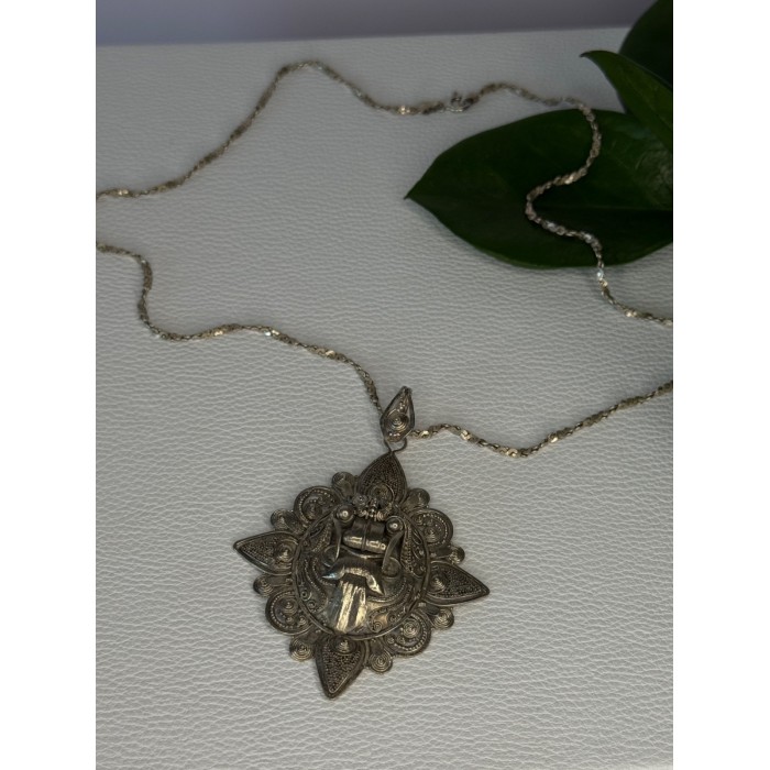 Vintage 925 Sterling Silver Necklace Length 18 inch
