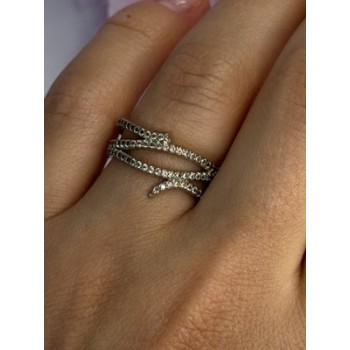 Classy 925 Sterling Silver Diamonds Ring Size 7