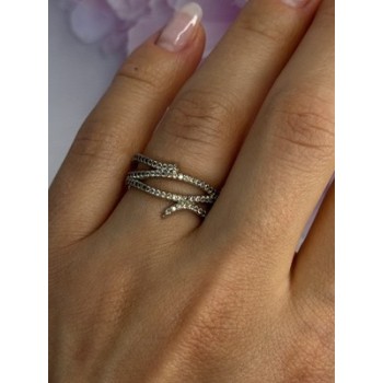 Classy 925 Sterling Silver Diamonds Ring Size 7