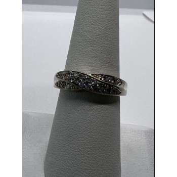925 Sterling Silver & CZ Ring Size 7.5