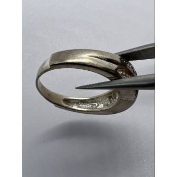 925 Sterling Silver & CZ Ring Size 7.5