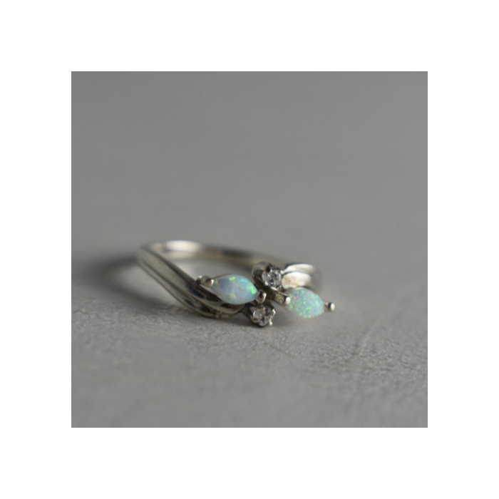925 STERLING SILVER OPAL & CZ RING SIZE 6.5