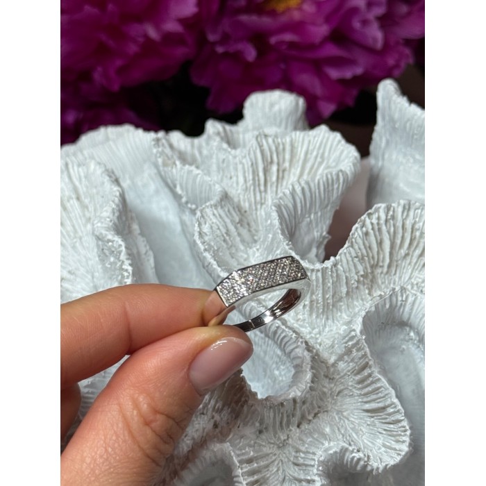 925 Sterling Silver Diamonds Ring Size 9.25