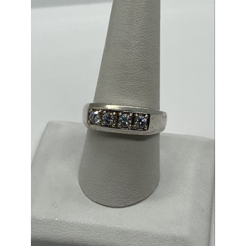 925 Sterling Silver CZ Ring Size 9