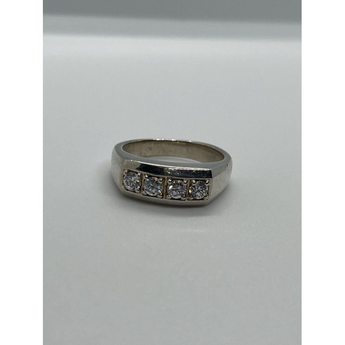 925 Sterling Silver CZ Ring Size 9
