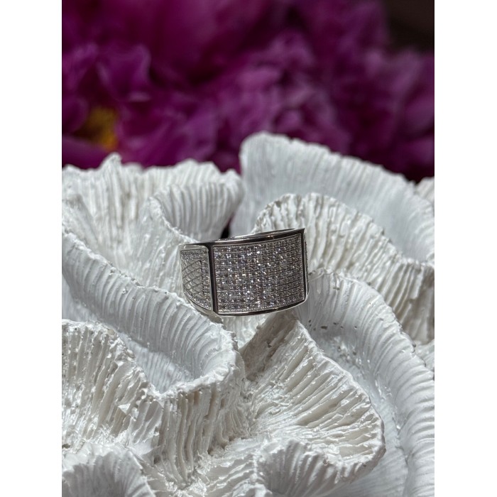925 Sterling Silver Diamonds Ring Size 8.5