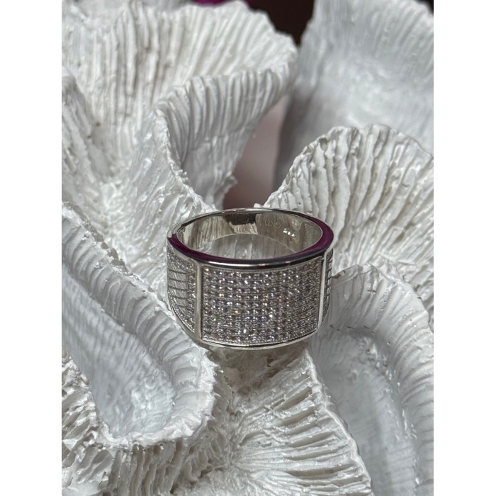 925 Sterling Silver Diamonds Ring Size 8.5