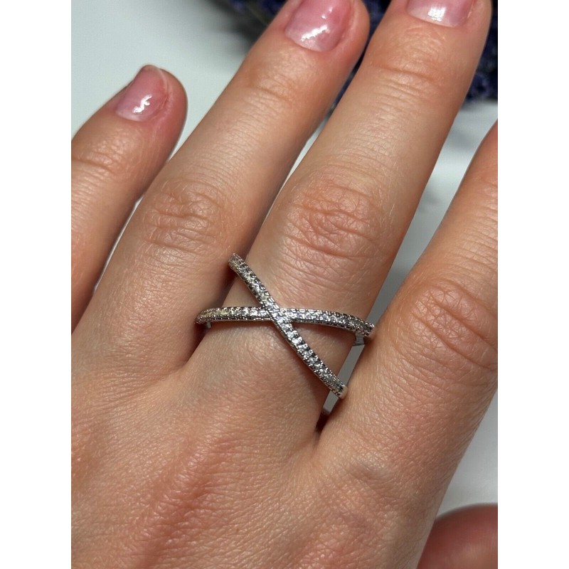 925 Sterling Silver CZ Ring Size 8.5