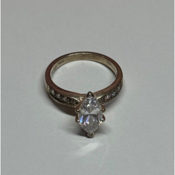 925 Sterling Silver CZ Ring Size 5.5